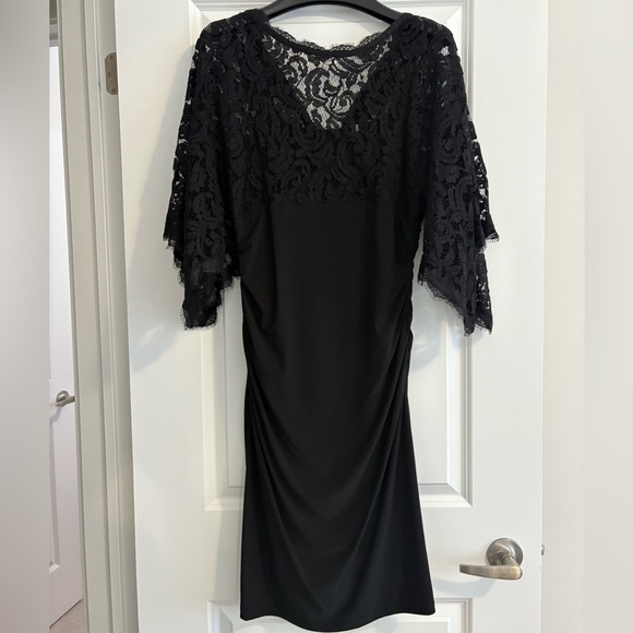 Adrianna Papell Dresses & Skirts - Adrianna Papell Black Lace Long Sleeve Dress Size 14
